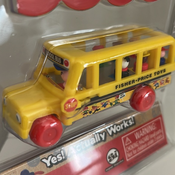 Rare Worlds Smallest Fisher Price School Bus. 1970 1980 miniature replica. New. - Picture 3 of 4